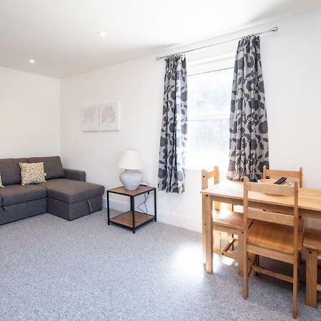 Rowan - Three Tuns Apartments , Wickham Market - By Aldeburgh Coastal Cottages Pettistree Exteriör bild