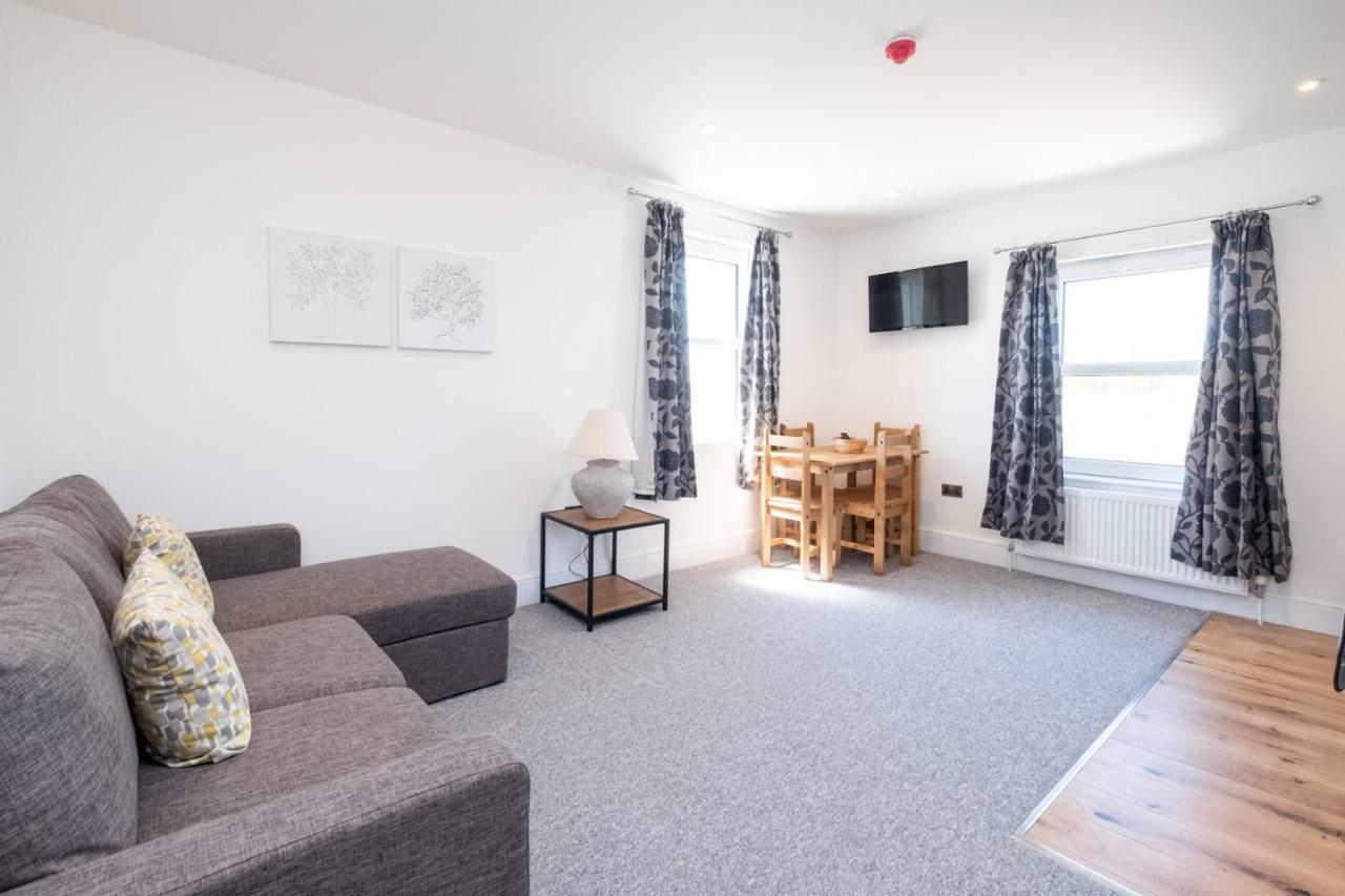 Rowan - Three Tuns Apartments , Wickham Market - By Aldeburgh Coastal Cottages Pettistree Exteriör bild